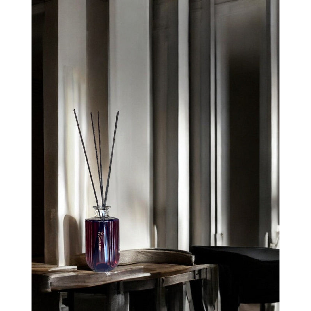 The Candle Dust Reed Diffusers Signature - 500 mL