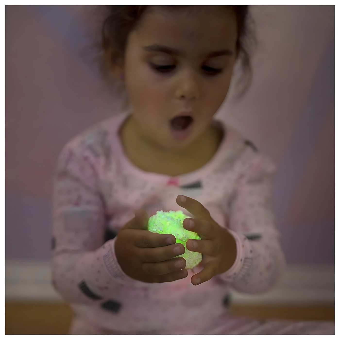 The Learning Resources Playfoam Glow-In-The-Dark The Learning Resources Playfoam Glow-In-The-Dark