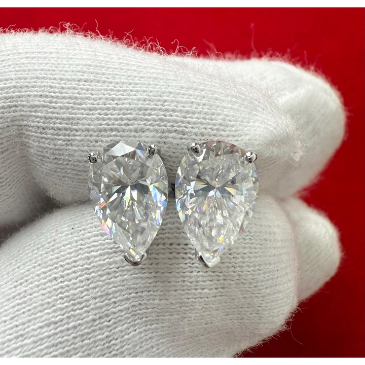 Illumine Gold The Luna Pear Studs Earrings
