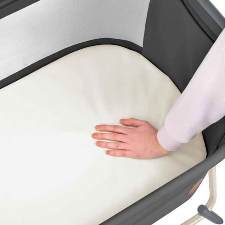 Maxi-cosi Tori Co-Sleeper - Beyound Graphite Eco
