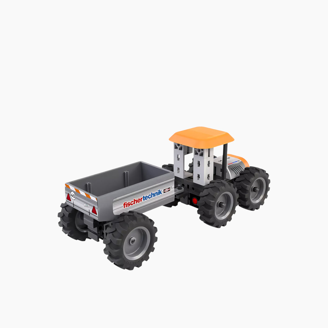 fischertechnik tractor toy with large wheels