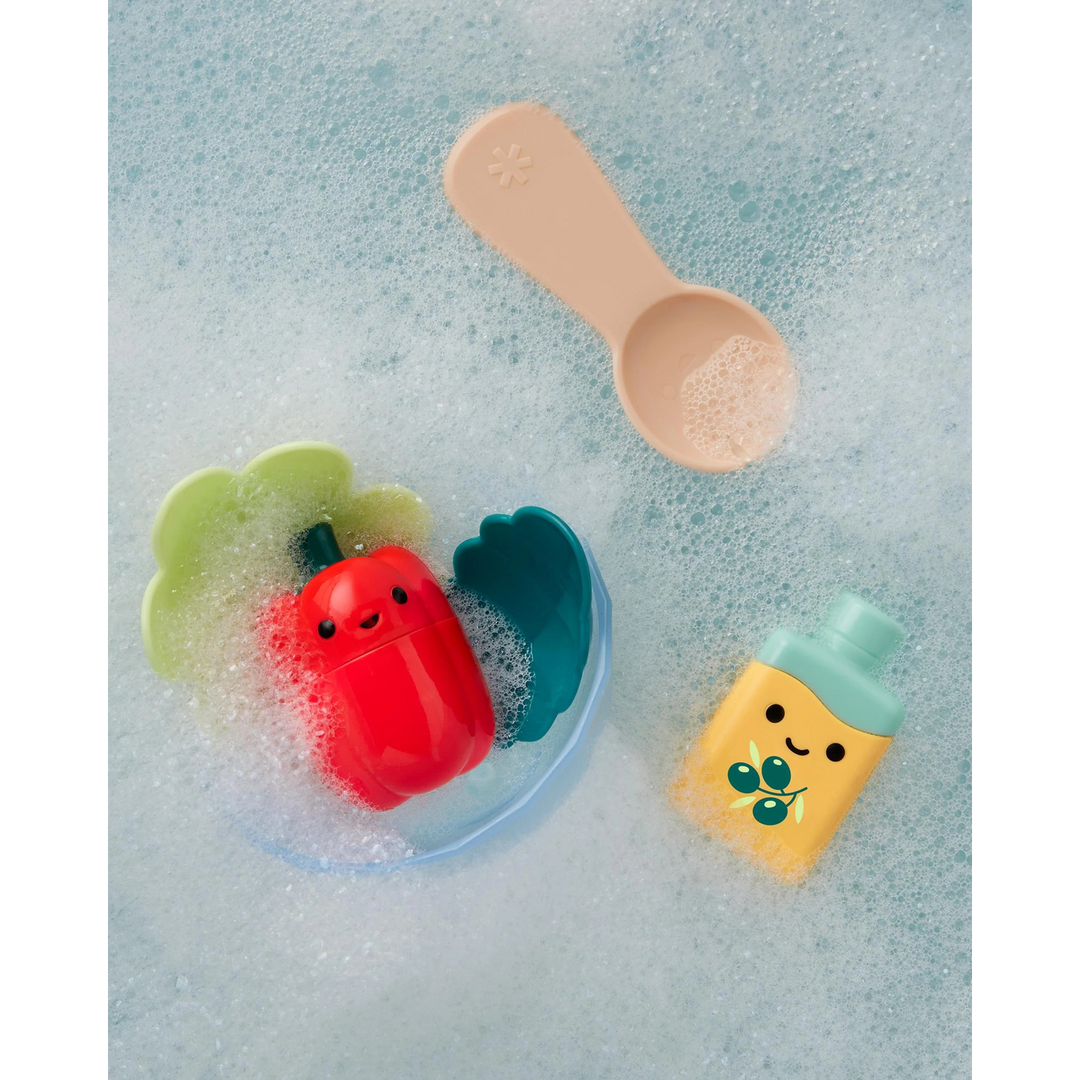 Skip Hop Tub-to-Table Café Prep &amp; Serve Salad Bath Toy Set