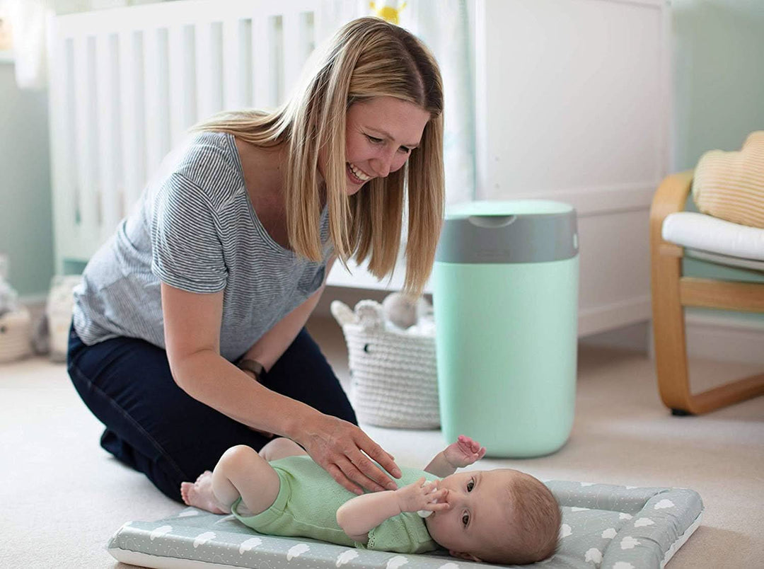 Tommee Tippee Twist and Click Nappy Disposal System