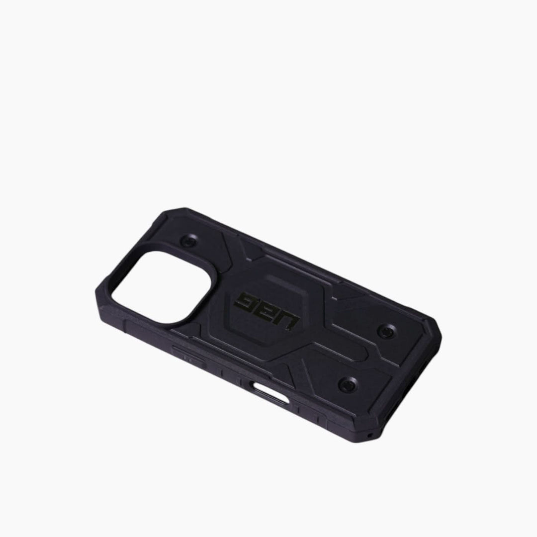 Catchy Jo UAG Pathfinder Armor MagSafe Case