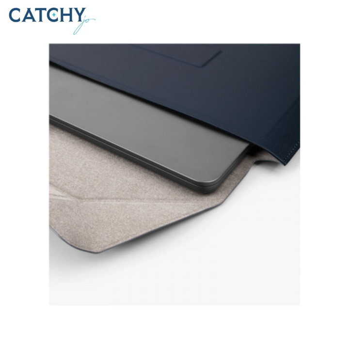 UNIQ Oslo splash-resistant vegan leather laptop sleeve with magnetic closure