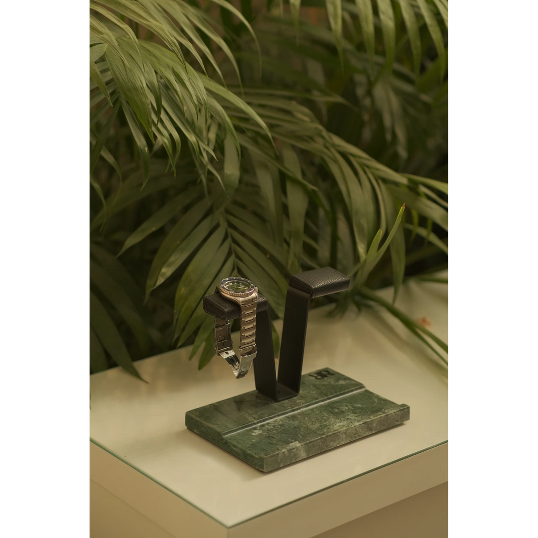 Refyned Watch Stand