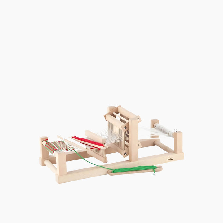 Viga weaving loom toy for art and drawing