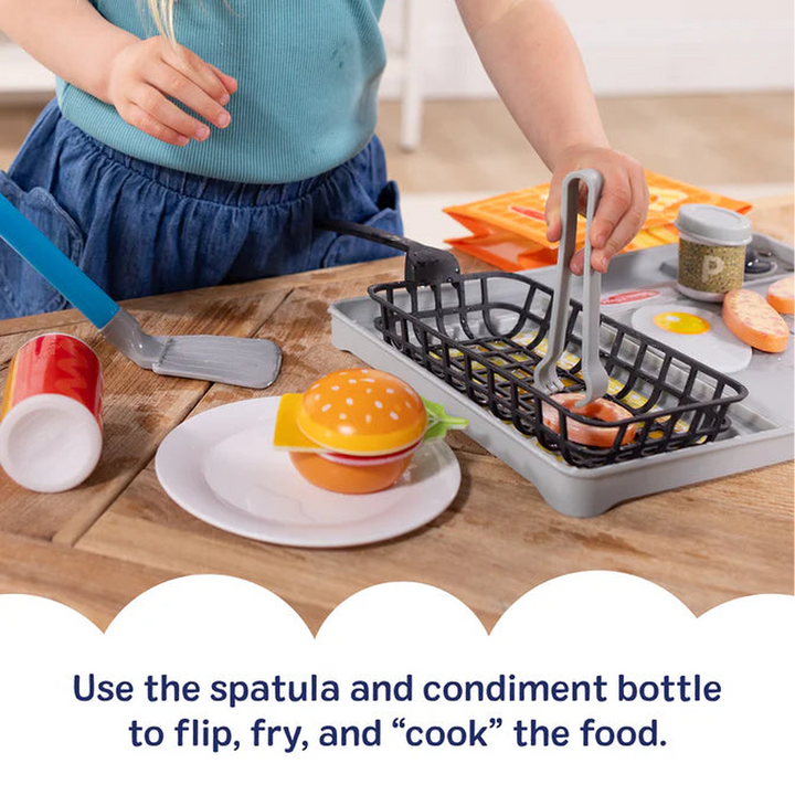Melissa &amp; Doug Water Wow! Pretend Play Flip &amp; Fry