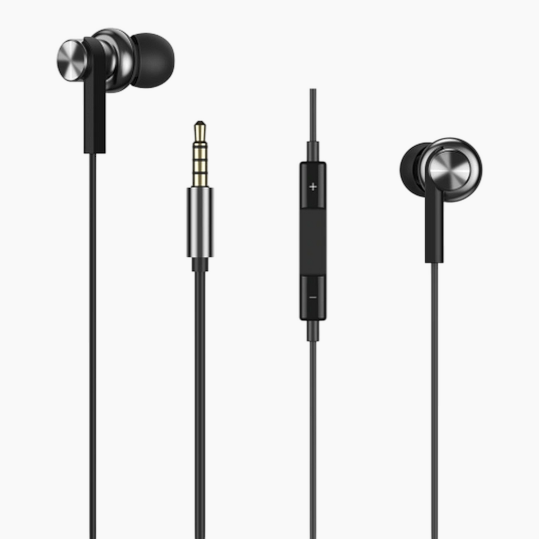 WiWU EB312 wired earphones with 3.5mm connector