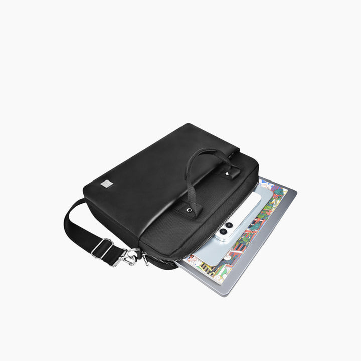 WiWU Hali laptop bag with shoulder strap and front pocket