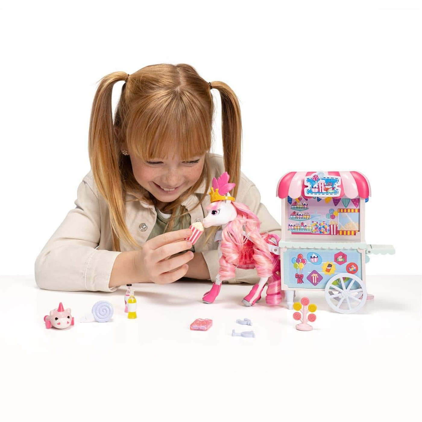 Spin Master Wild Manes Horse & Cart Sets - Assorted Spin Master Wild Manes Horse & Cart Sets - Assorted