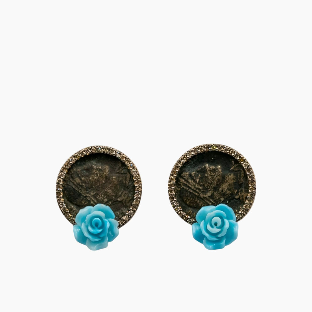 Nadine Shami Yellow Gold with Old Coin
