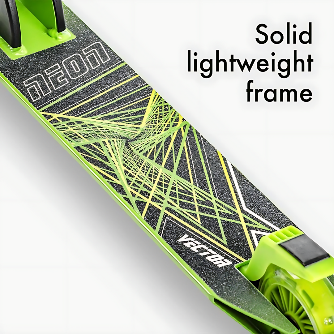 Yvolution Green Self-Propelled Vector 2020