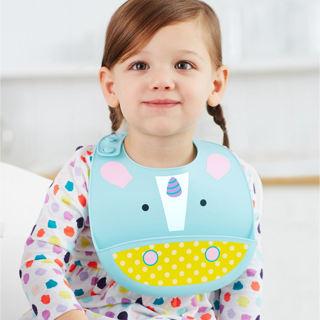 Skip Hop Zoo Fold &amp; Go Silicone Bib - HUNA