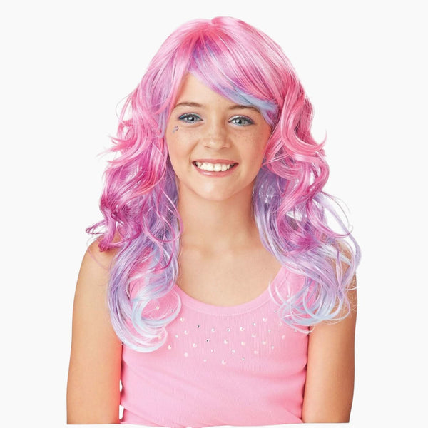 شعر مستعار بألوان الباستيل لفتاة