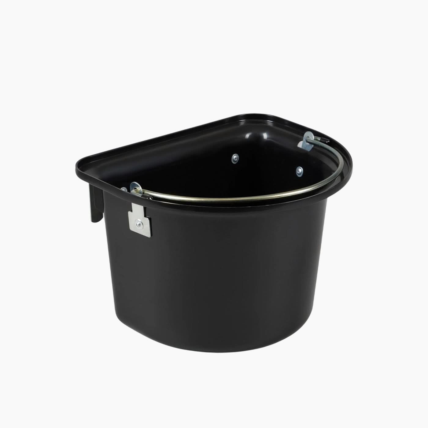 Corner feed bucket in classic black