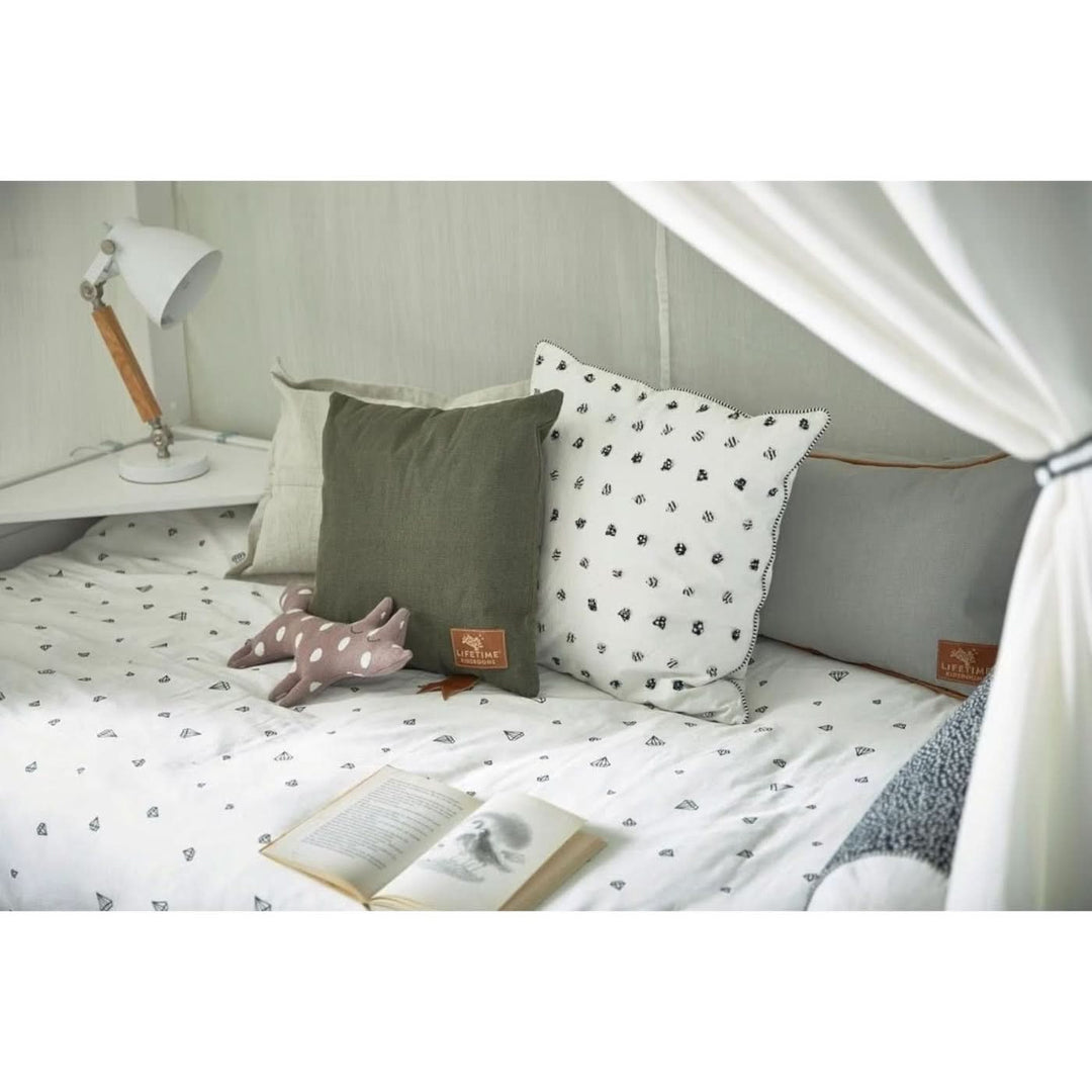 Lifetime Kidsrooms 67 Crowns &amp; Diamants Bed Linen - HUNA