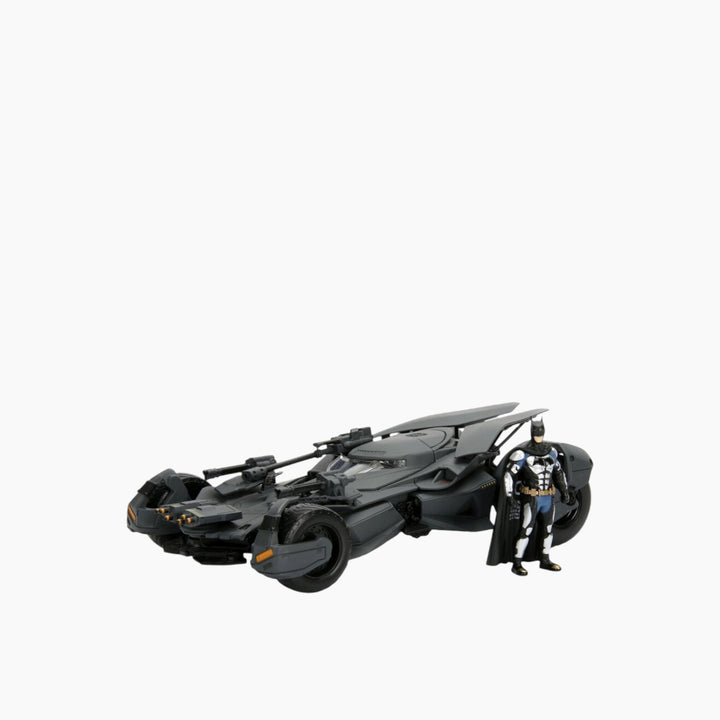 Simba Batman Justice League Batmobile 1:24