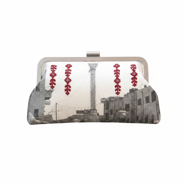 By Sireen Ramallah clutch